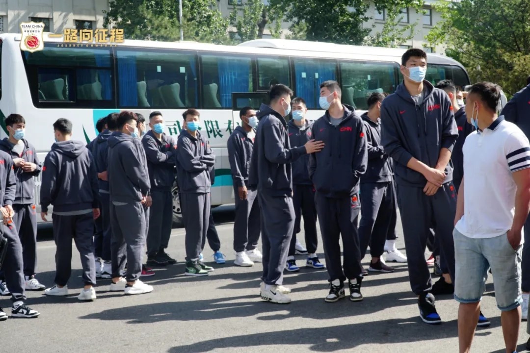 哪里可以找到适合篮球运动员的放松方法?_0